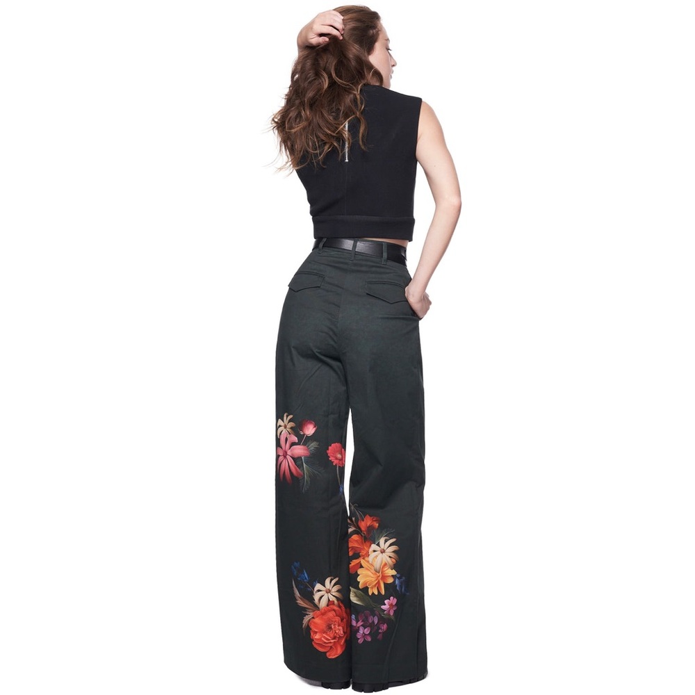 The Kit - Leigh Trouser | Spring Bouquet View 3
